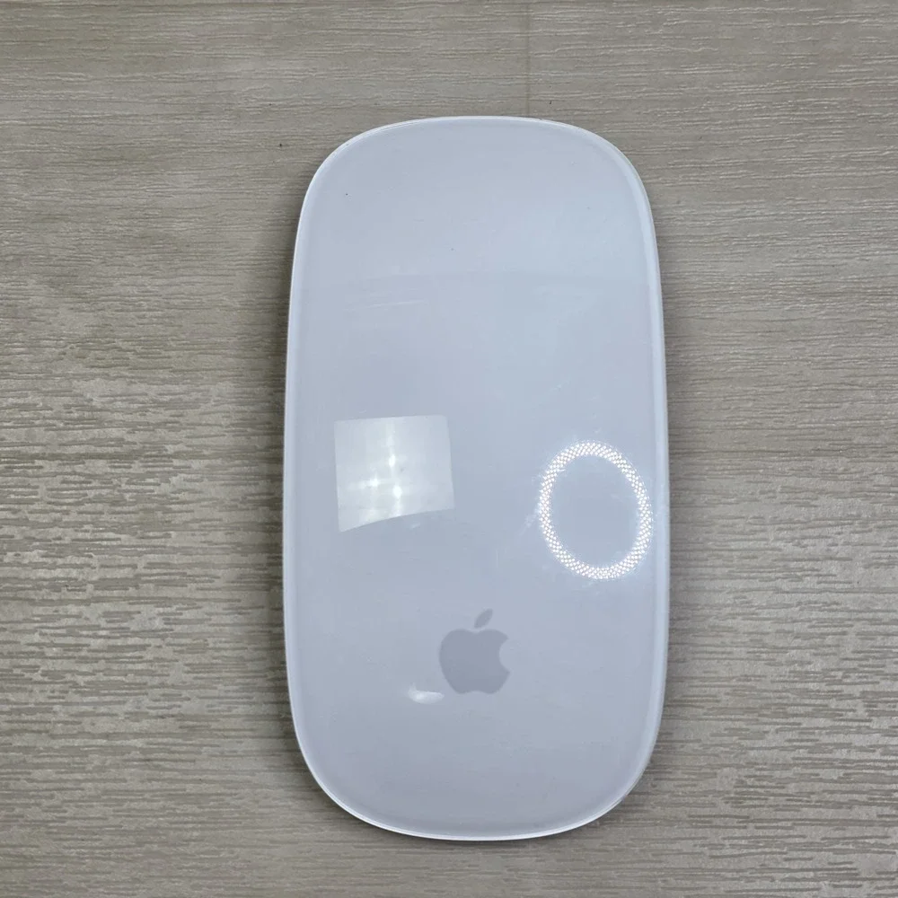 Apple A1657 Bluetooth Wireless Rechargeable Magic Mouse 2 White